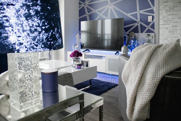 How are UK startups contributing to global tech solutions?